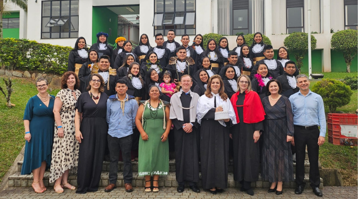 FURB realiza colação de grau de estudantes da graduação em Pedagogia Indígena Xokleng, em Ibirama