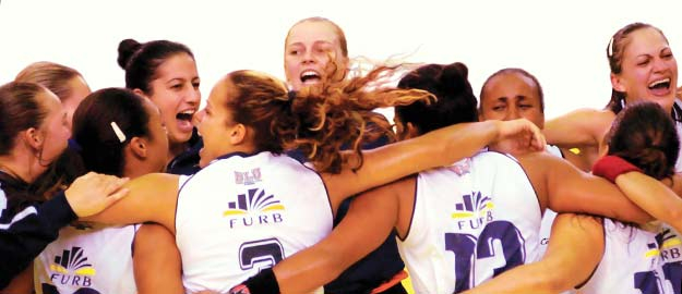 Handebol feminino da FURB conquista o ouro nos Jogos Universitários Brasileiros