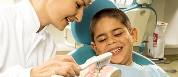 Clínicas de Odontologia da FURB atendem cerca de 3 mil pessoas por ano