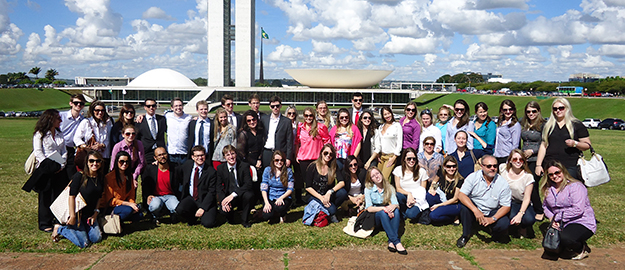 Estudantes de Direito realizam viagem de estudos a Brasília
