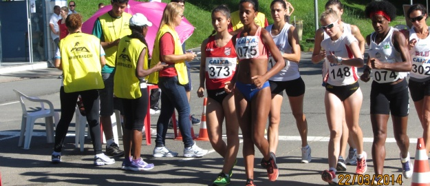 Blumenau destaca-se no campeonato de marcha atlética