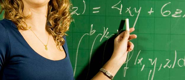 Encontro de estudantes de Matemática aborda desafios do ensino no país